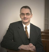 Dr. Helmut de Craigher